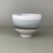 Load image into Gallery viewer, Small bowl