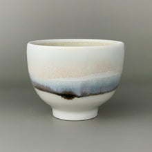 Load image into Gallery viewer, Small bowl