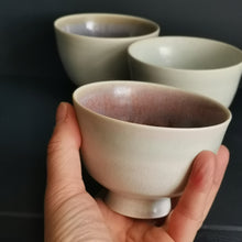 Load image into Gallery viewer, Small tea bowl