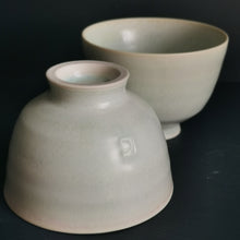 Load image into Gallery viewer, Small tea bowl